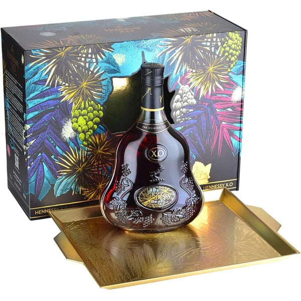 Louis Vuitton x Hennessy Trunk & Decanter - IMBOLDN