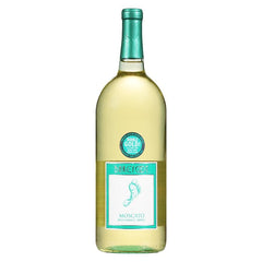 California White Wines Barefoot Moscato White Wine 1.5L LP Wines & Liquors