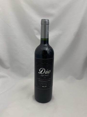 Chile Red Wines Duo Aromo Black Blend Cabernet Sauvignon and Merlot 750ml LP Wines & Liquors